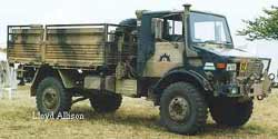 U1300L Australian Army  Lloyd Allison