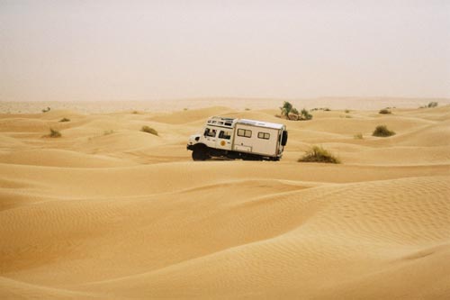 l'Unimog dans le grand erg oriental